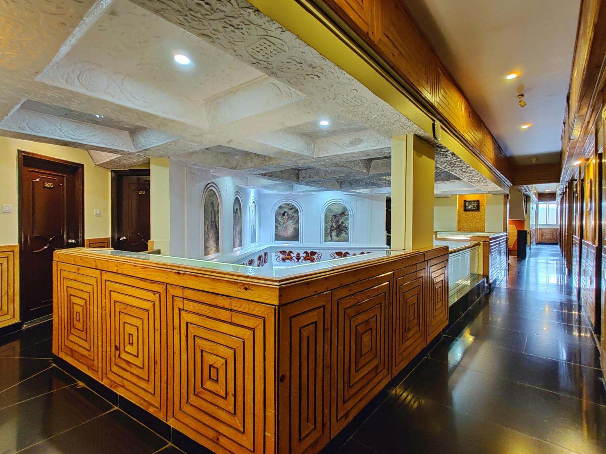 Hotel Pratap Heritage ماهاباليشوار المظهر الخارجي الصورة